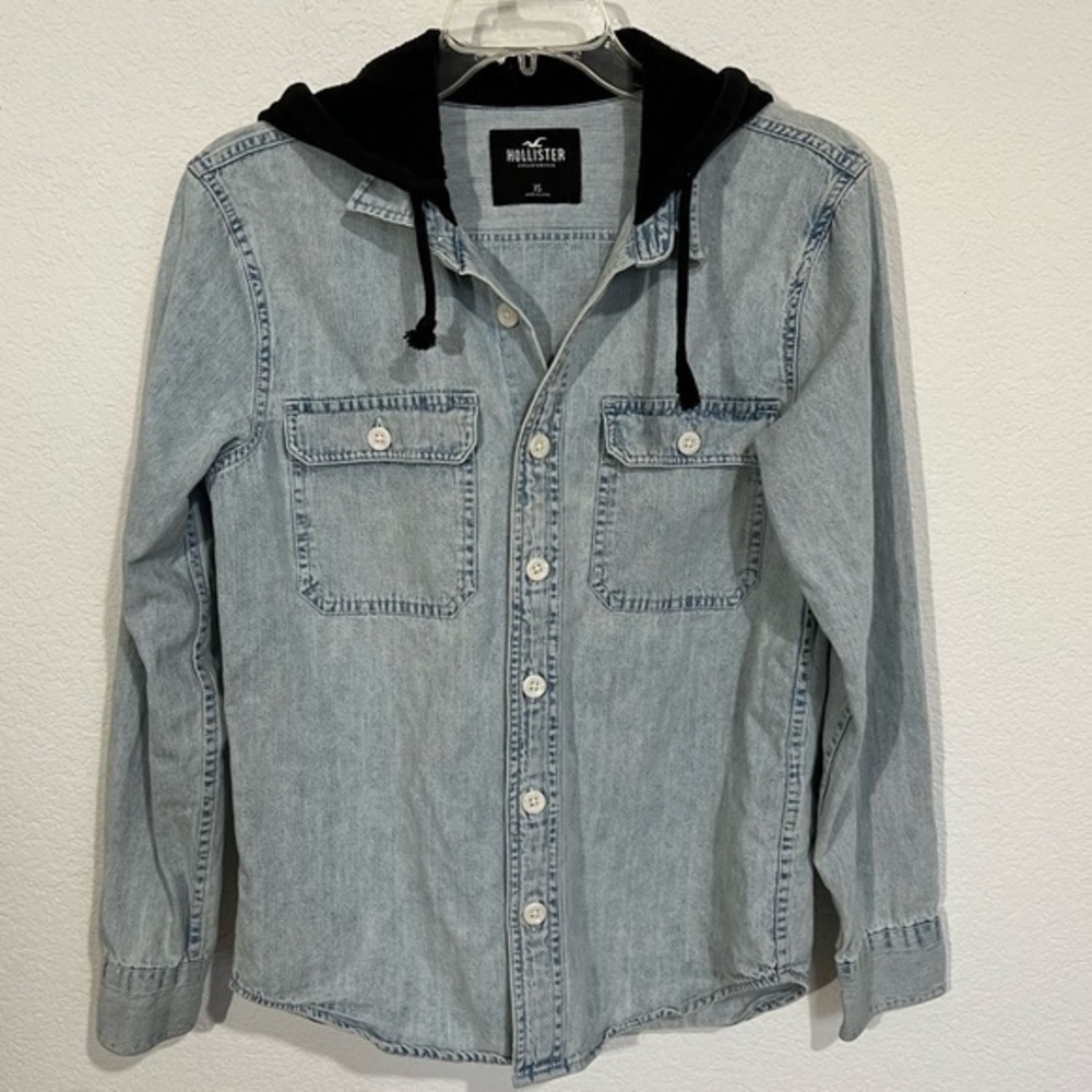 Hollister Faded Denim Jean Shacket Jacket Shirt with Black Hood Pockets XSmall